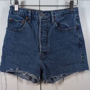 Levi's Premium Ribcage Straight Denim Shorts High Rise Raw Hem Festival Classic